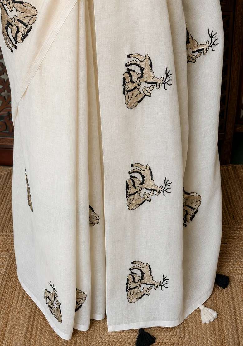 Off White Chanderi Cotton Silk Saree With Traditional Woven Design For Women - Indya