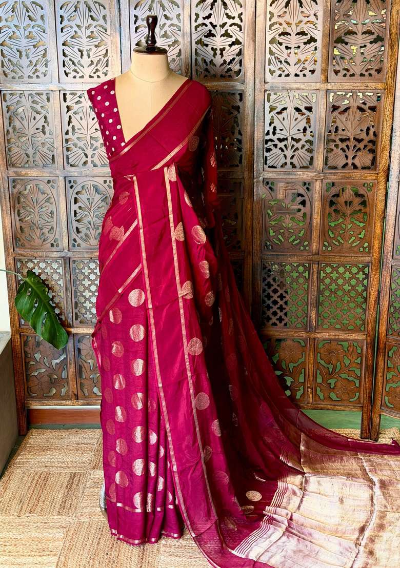 Deep Maroon Georgette Saree With Traditional Woven Design For Women - Indya