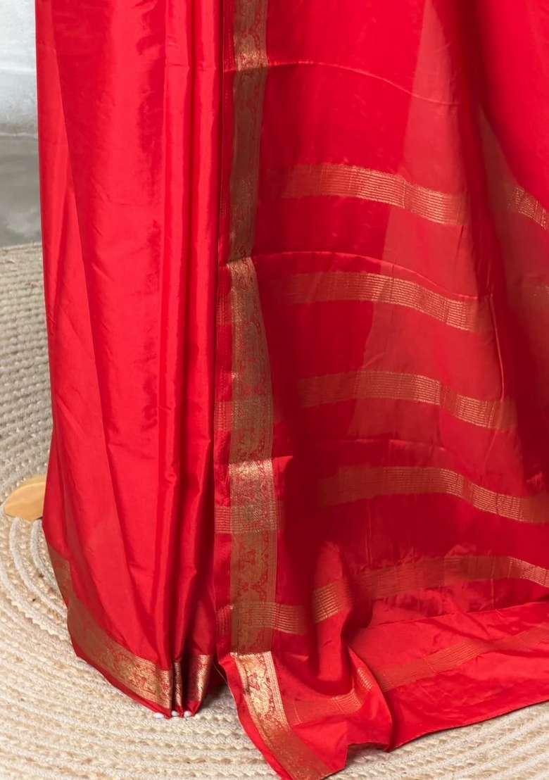 Red Semi Mysore Crepe Silk Saree With Traditional Woven Design For Women - Indya