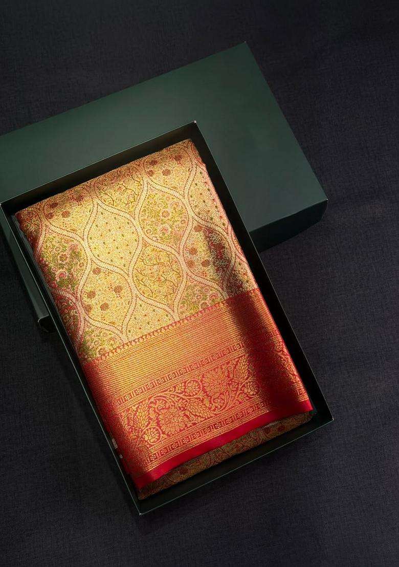 Red Tissue Kanchipuram Saree With Traditional Woven Design For Women - Indya
