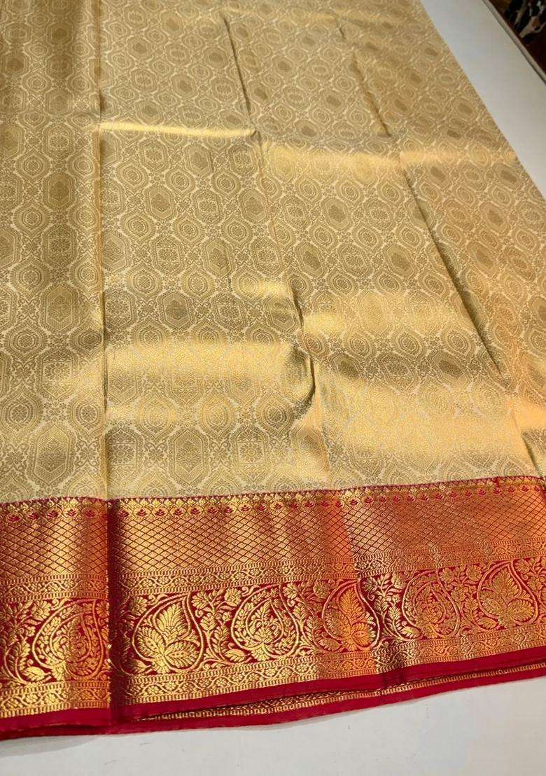 Off White And Rani Pink Tissue Kanchipuram Saree With Traditional Woven Design For Women - Indya