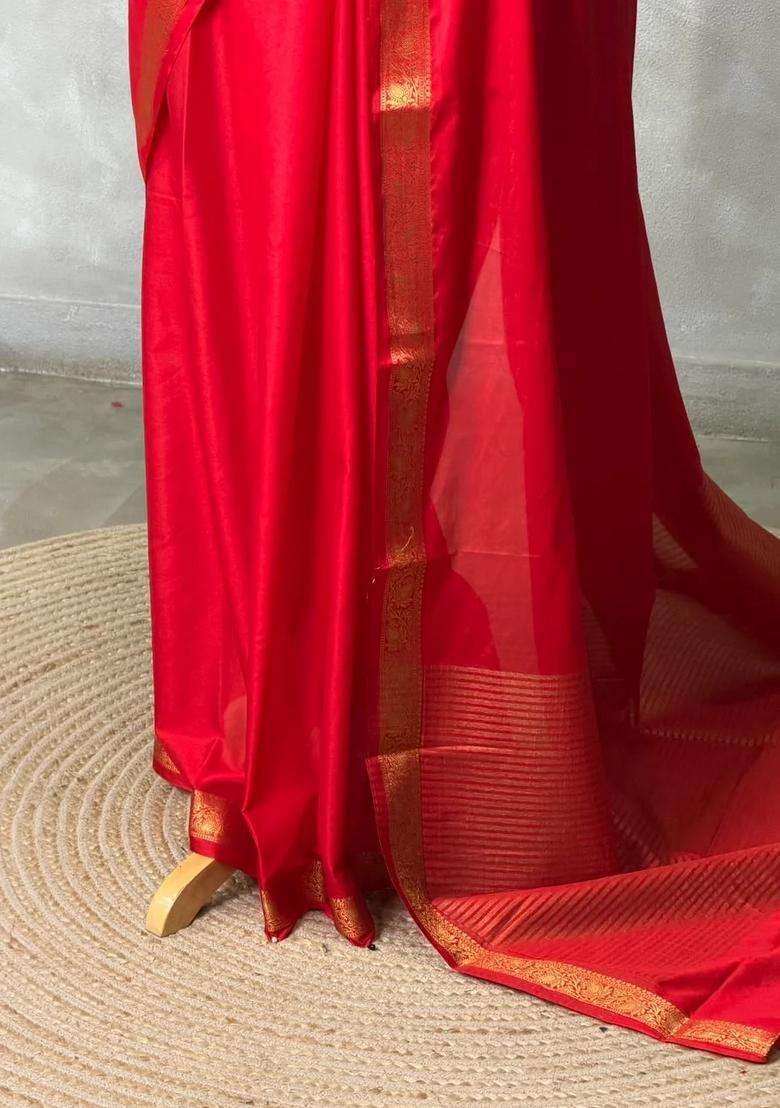 Red Semi Mysore Crepe Silk Saree With Traditional Woven Design For Women - Indya