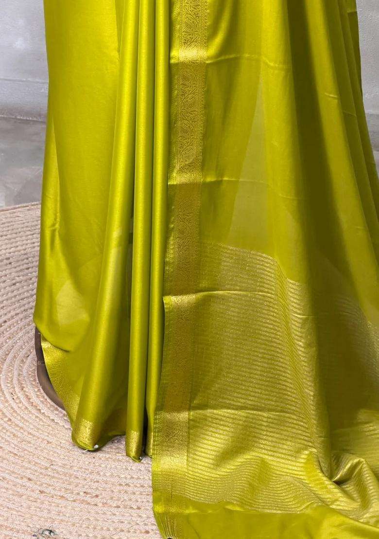 Parrot Green Semi Mysore Crepe Silk Saree With Traditional Woven Design For Women - Indya