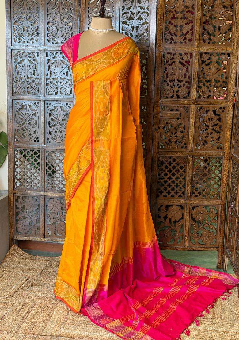 Yellow And Rani Pink Handloom Silk Cotton Saree With Traditional Woven Design For Women - Indya