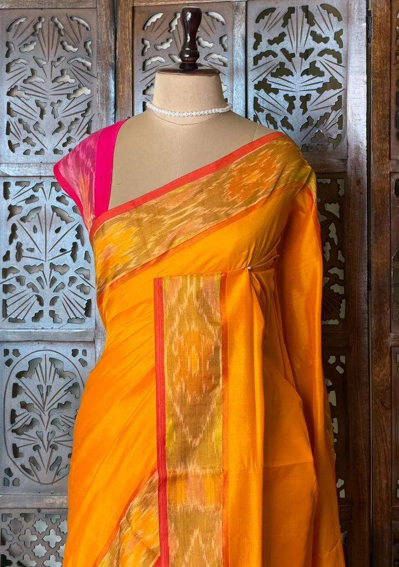 Yellow And Rani Pink Handloom Silk Cotton Saree With Traditional Woven Design For Women - Indya