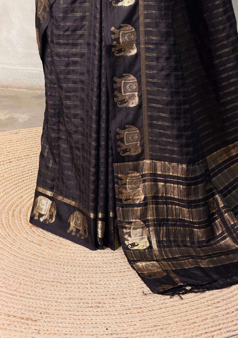 Black Soft Silk Saree With Traditional Woven Design For Women - Indya