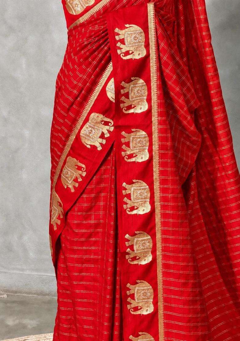Red Soft Silk Saree With Traditional Woven Design For Women - Indya