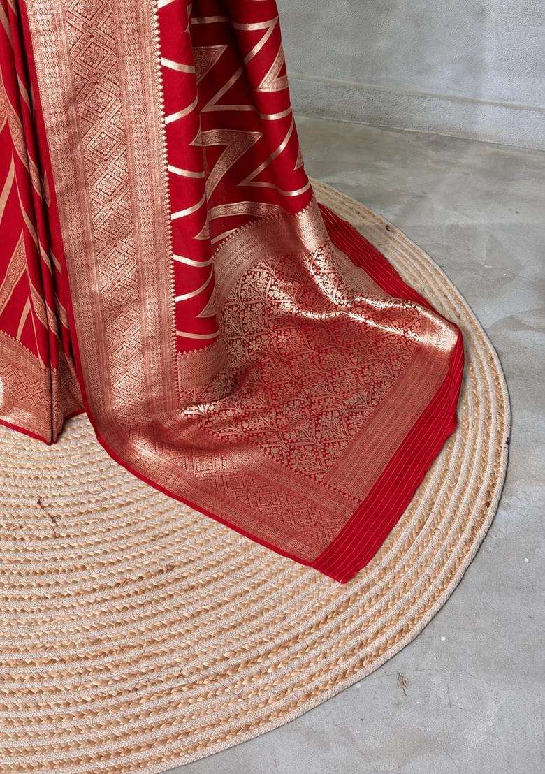 Red Banarasi Banarasi Georgette Saree With Traditional Woven Design For Women - Indya