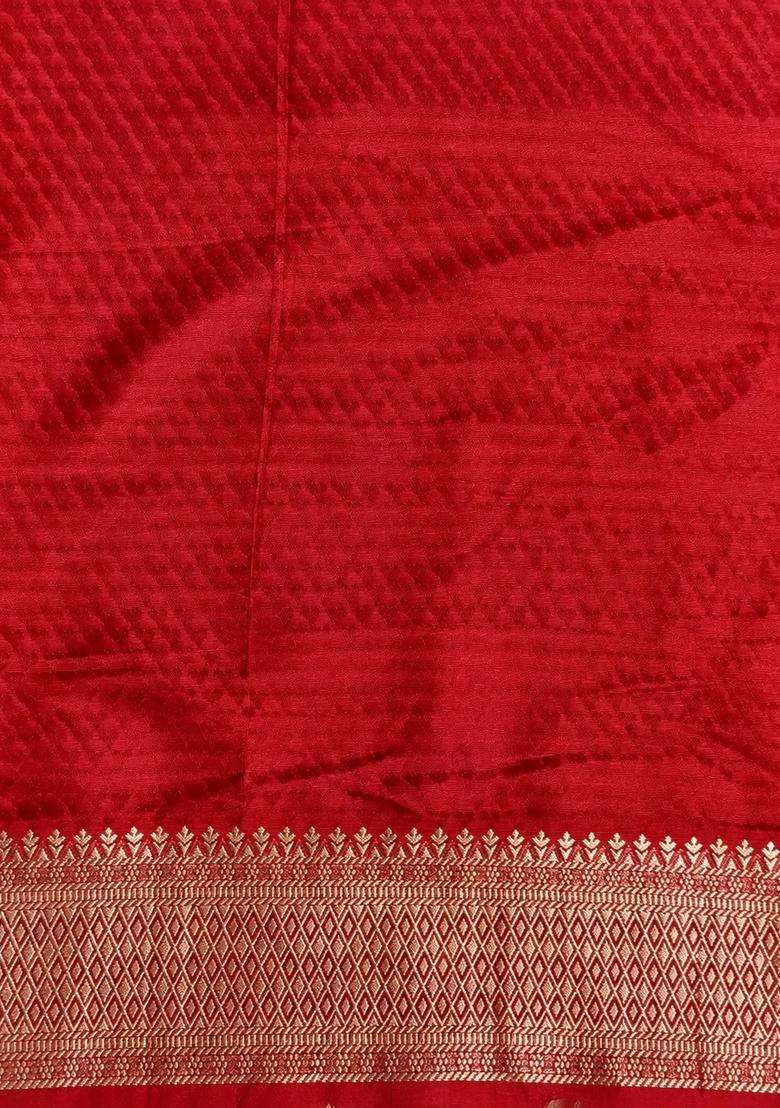 Red Banarasi Banarasi Georgette Saree With Traditional Woven Design For Women - Indya