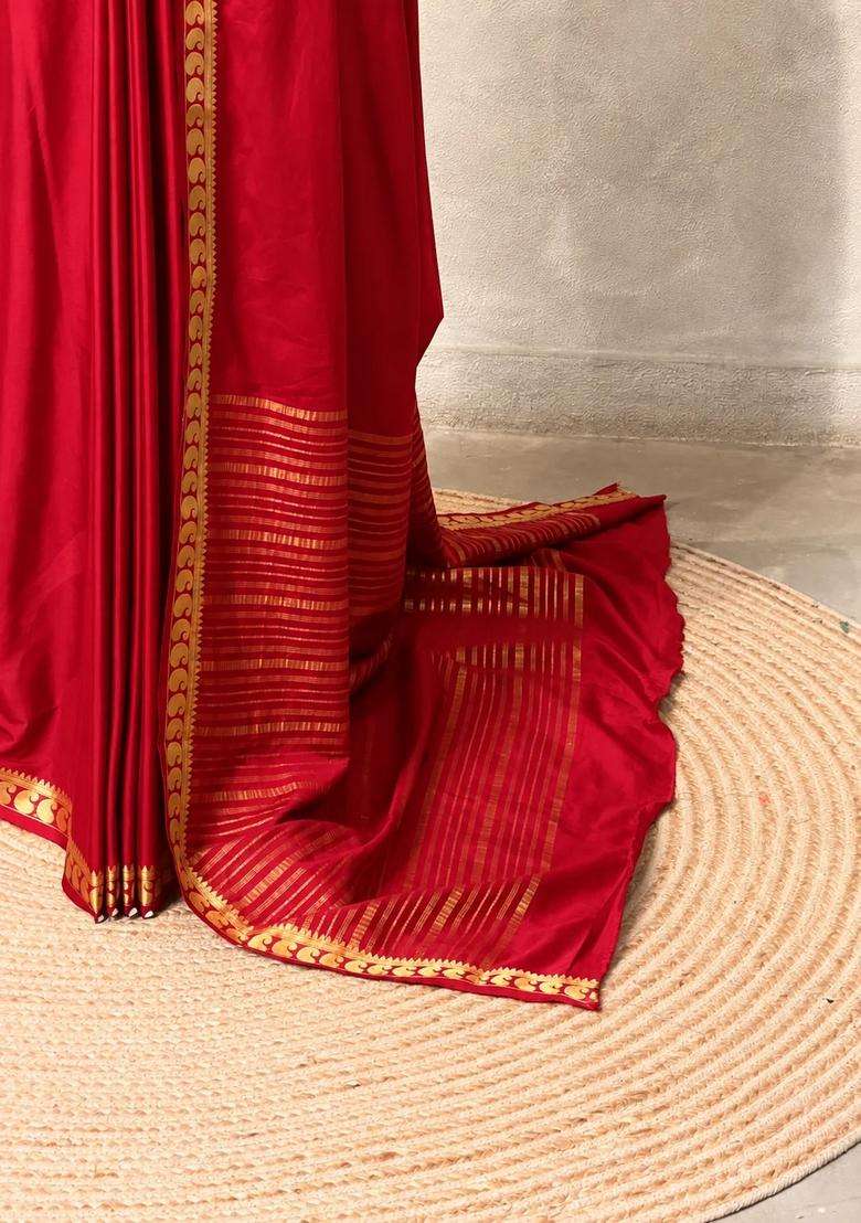 Wine Semi Mysore Crepe Silk Saree With Traditional Woven Design For Women - Indya