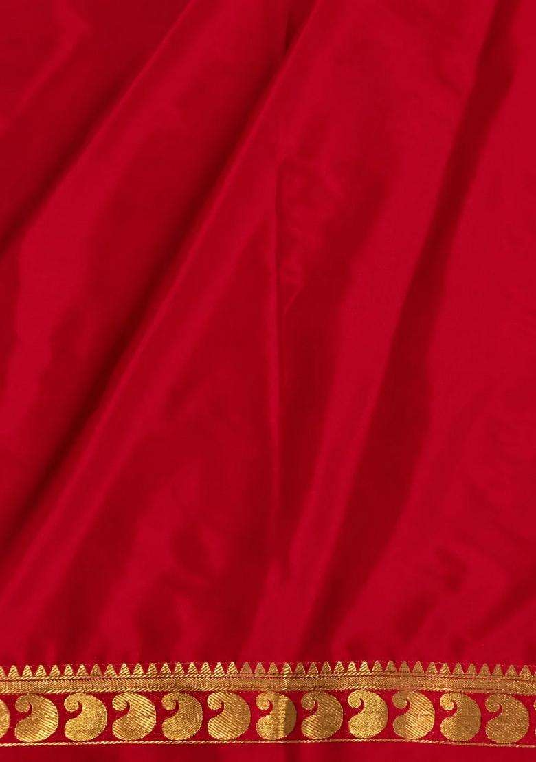Wine Semi Mysore Crepe Silk Saree With Traditional Woven Design For Women - Indya