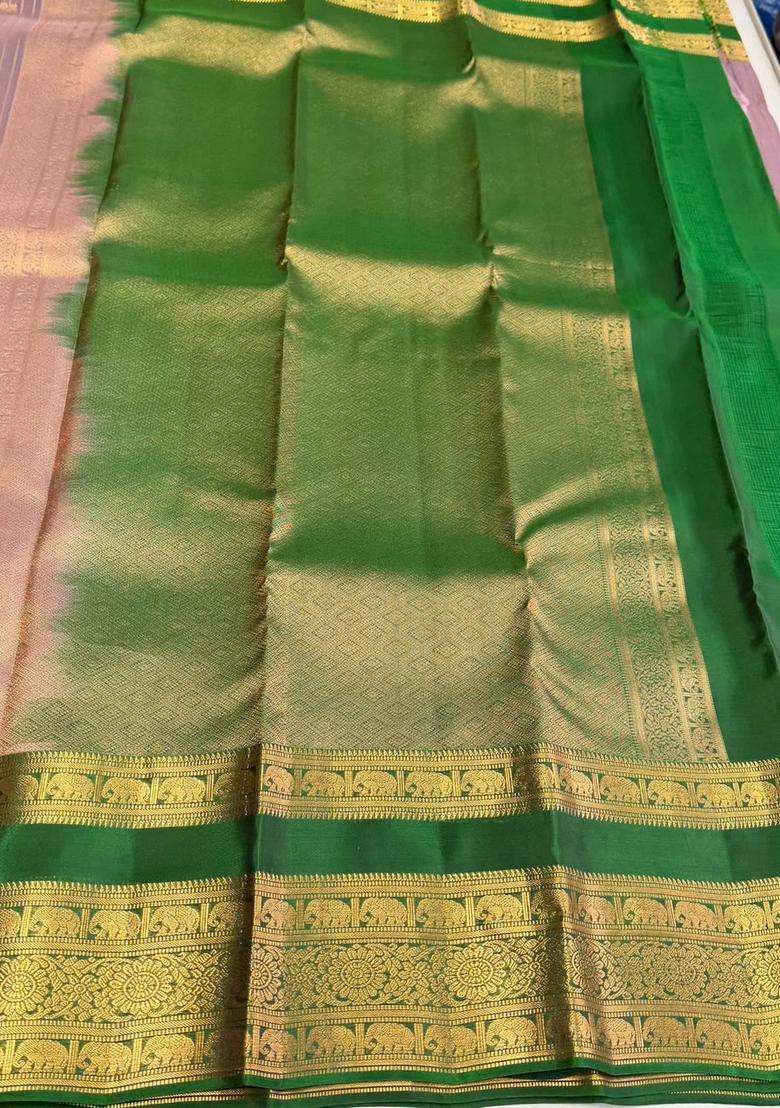 Lavender And Green Pure Vintage Kanchipuram Silk Saree With Traditional Woven Design For Women - Indya