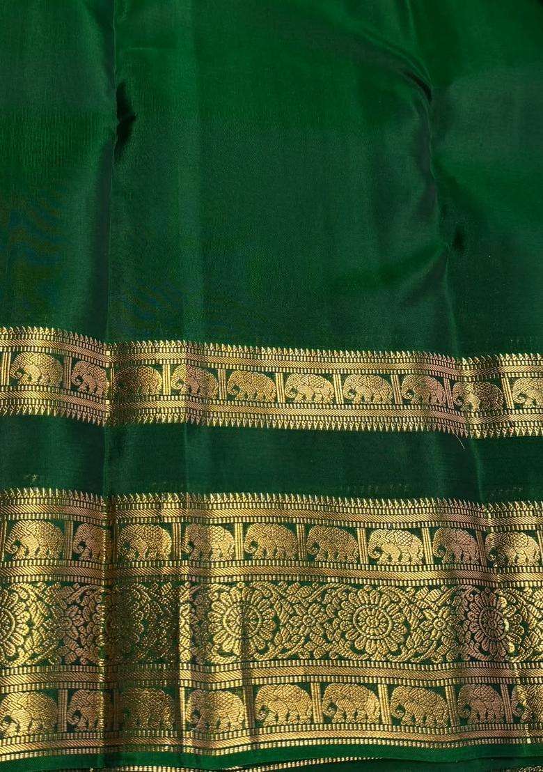 Lavender And Green Pure Vintage Kanchipuram Silk Saree With Traditional Woven Design For Women - Indya