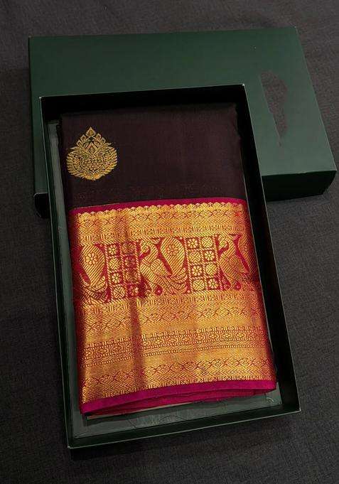 Purple And Rani Pink Pure Vintage Kanchipuram Silk Saree With Traditional Woven Design For Women