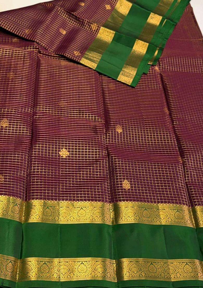 Purple And Green Pure Vintage Kanchipuram Silk Saree With Traditional Woven Design For Women - Indya
