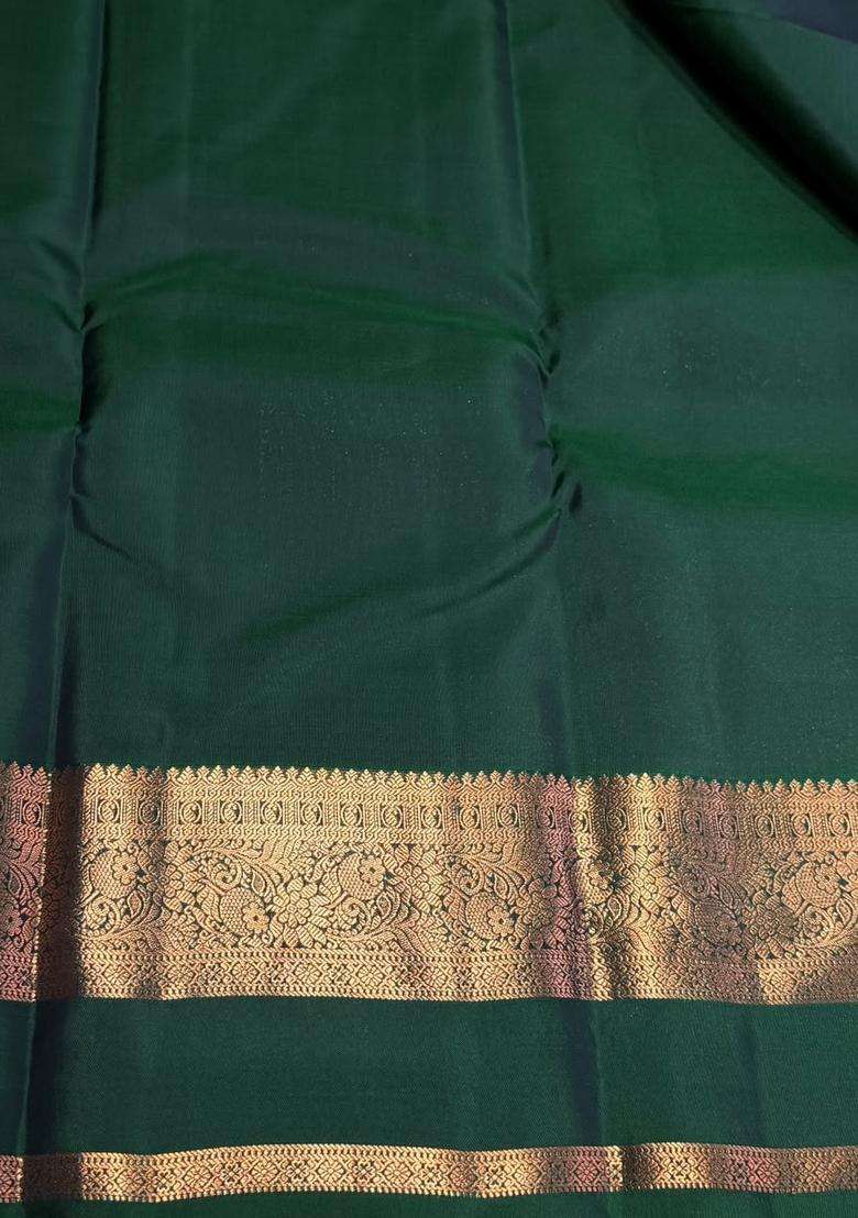 Dark Green Pure Vintage Kanchipuram Silk Saree With Traditional Woven Design For Women - Indya