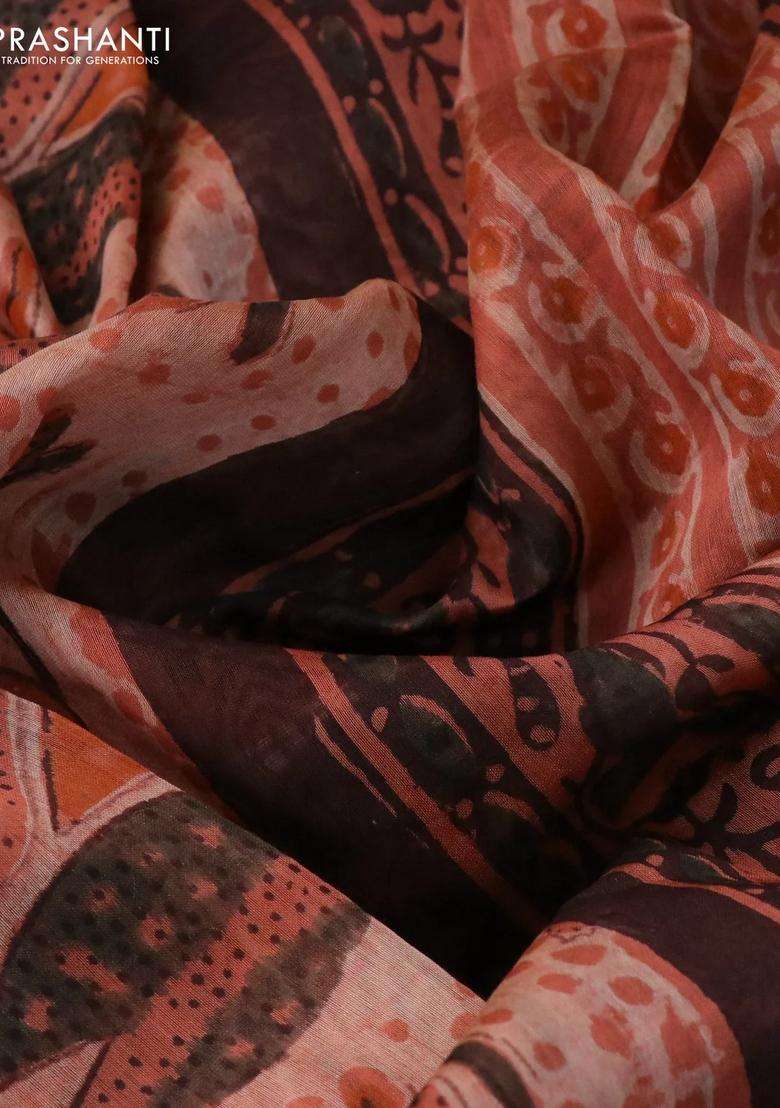Chanderi Bagru Silk Cotton Saree Rust Shade And Brown With Allover Kalamkari Prints And Small Zari Woven Border With Printed Design For Women - Indya