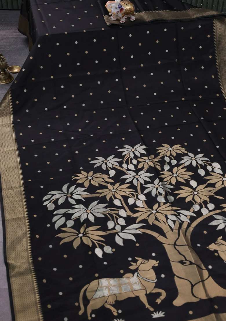 Munga Crepe Silk Saree Black And Pink With Zari Woven Buttas And Rich Zari Woven Pallu With Buttas And Brocade Design For Women - Indya