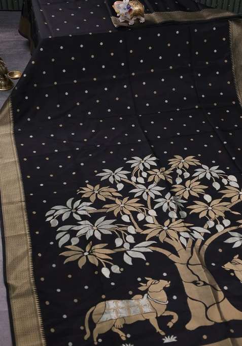 Munga Crepe Silk Saree Black And Pink With Zari Woven Buttas And Rich Zari Woven Pallu With Buttas And Brocade Design For Women
