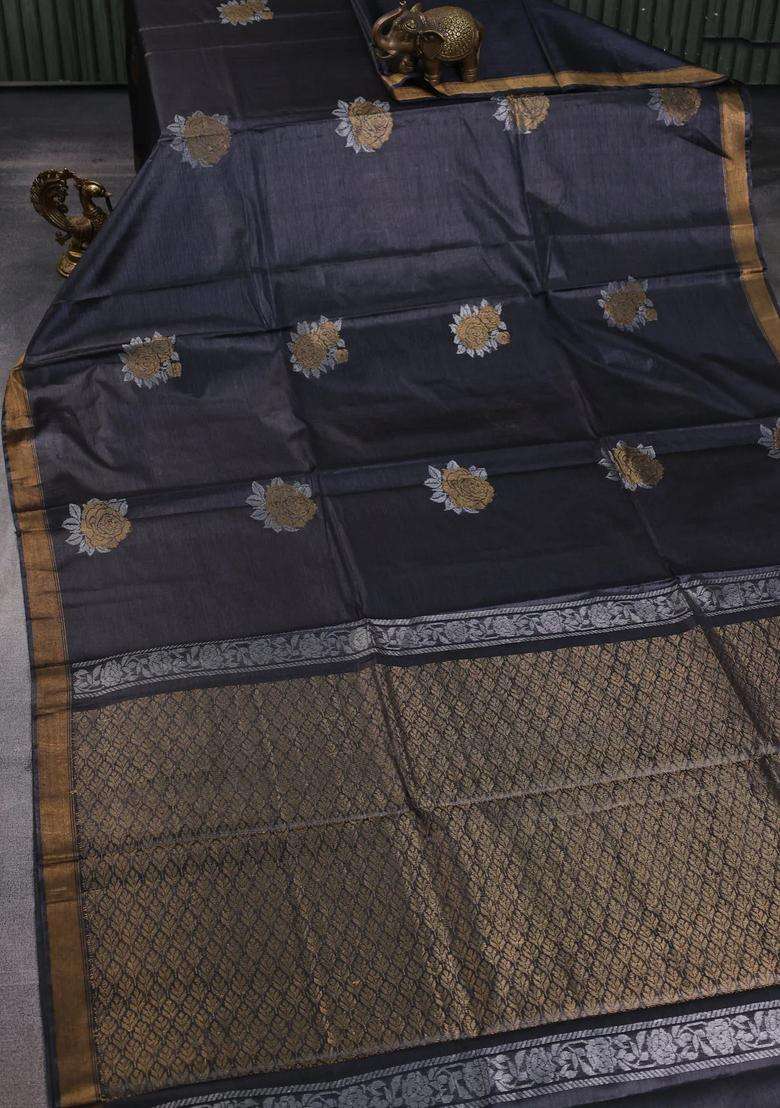 Banana Silk Saree Black With Silver Zari Woven Buttas And Zari Woven Border With Buttas And Brocade Design For Women - Indya