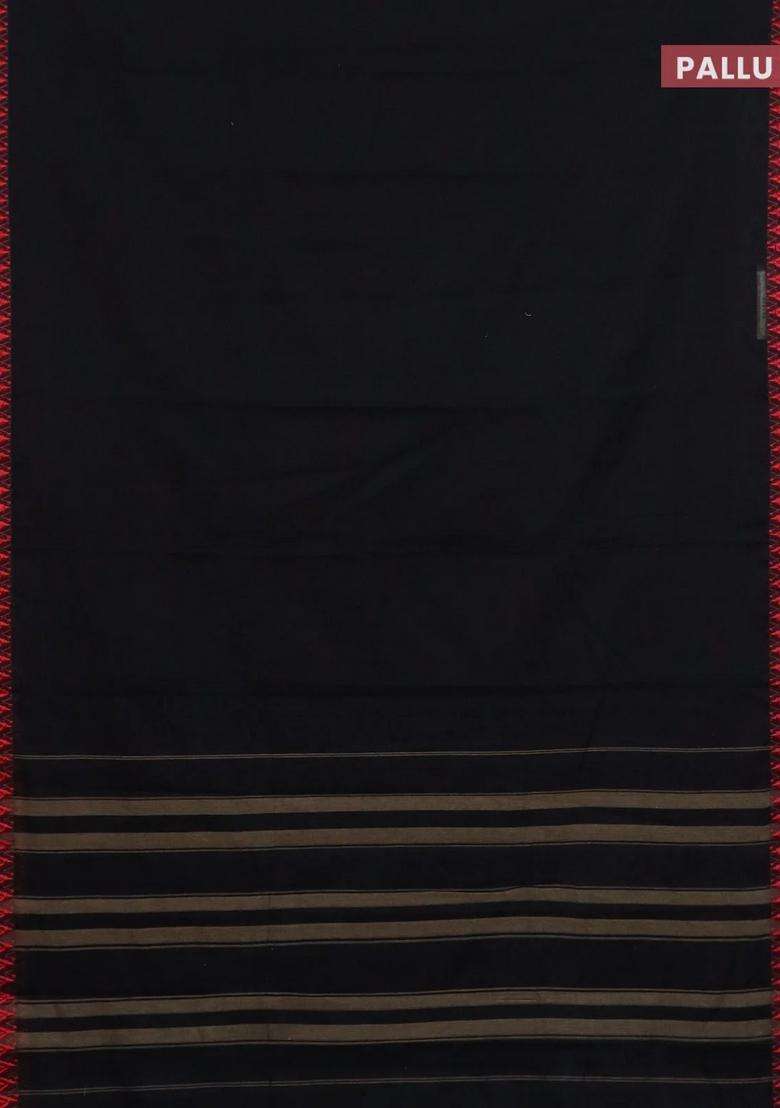 Narayanpet Cotton Saree Black And Beige With Plain Body And Temple Design Thread Woven Border With Korvai And Temple Border Design For Women - Indya
