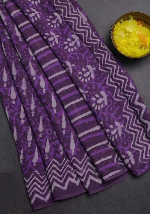 Georgette Saree Purple Shade With Allover Dabu Prints And Printed Border For Women