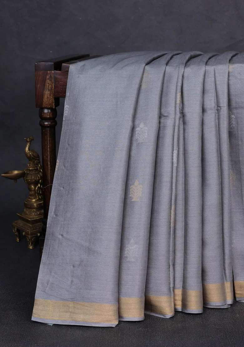 Banana Silk Saree Grey With Zari Woven Buttas And Zari Woven Border With Buttas And Brocade Design For Women - Indya