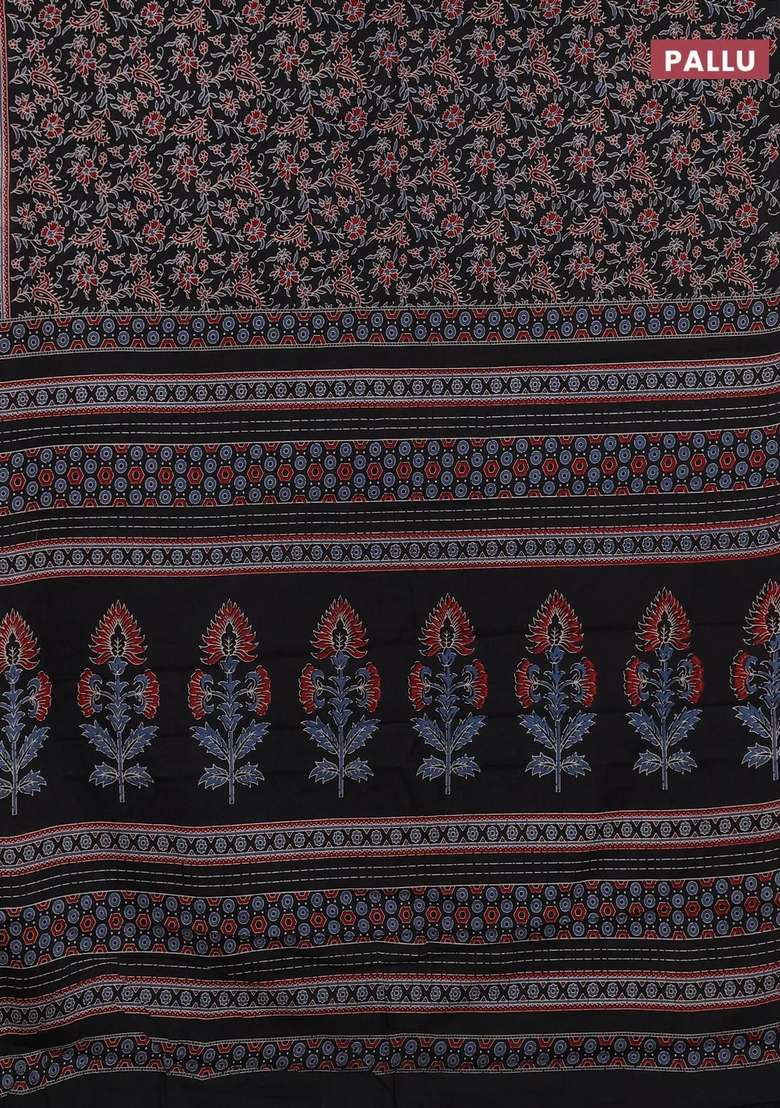 Muslin Cotton Saree Black With Allover Kalamkari Prints And Printed Border For Women - Indya