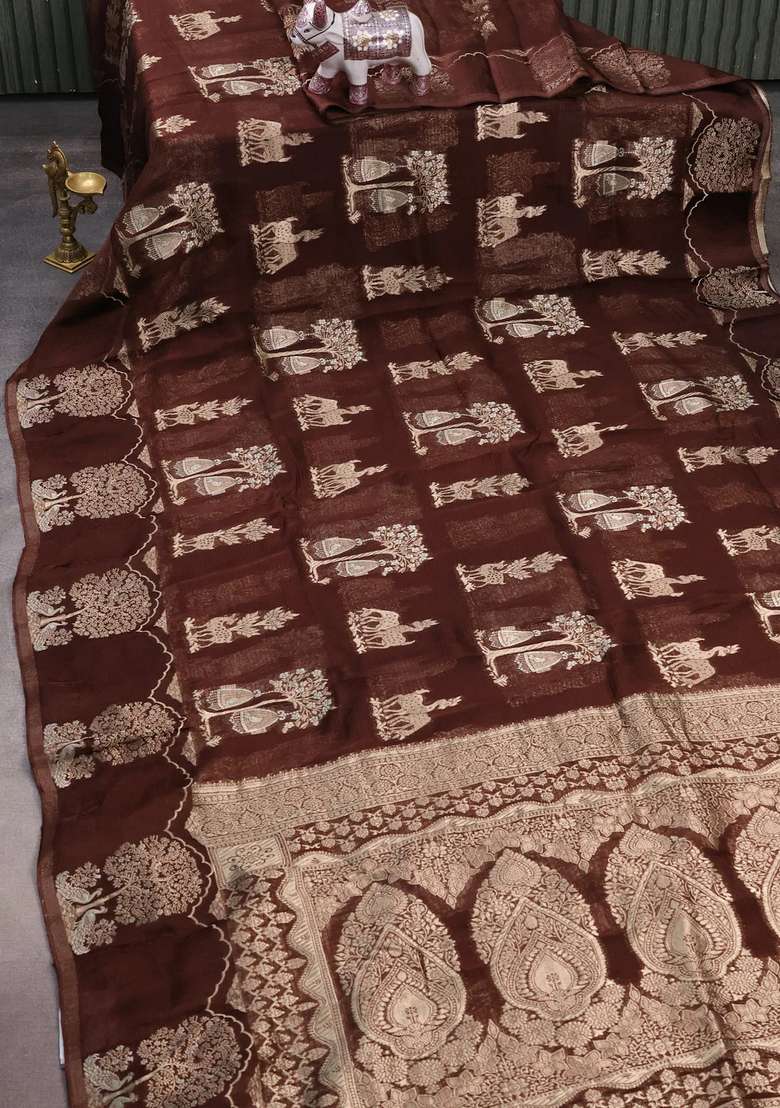 Silk Kota Cotton Saree Deep Violet With Allover Thread Zari Woven Buttas And Zari Woven Border With Buttas And Brocade Design For Women - Indya