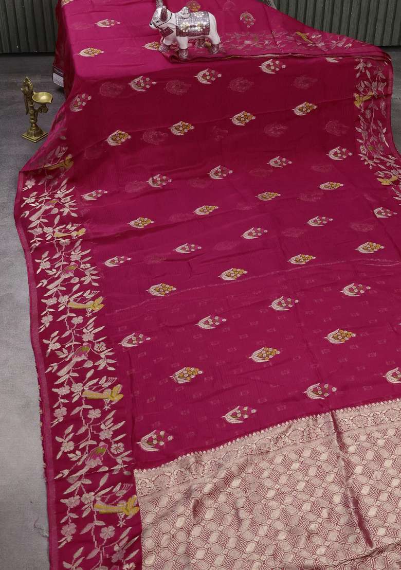 Silk Kota Cotton Saree Pink With Allover Thread Zari Woven Floral Buttas And Zari Woven Border With Buttas And Brocade Design For Women - Indya