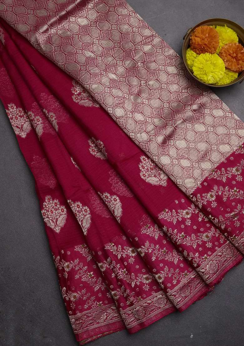 Silk Kota Cotton Saree Pink With Allover Thread Zari Woven Floral Buttas And Zari Woven Border With Buttas And Brocade Design For Women - Indya
