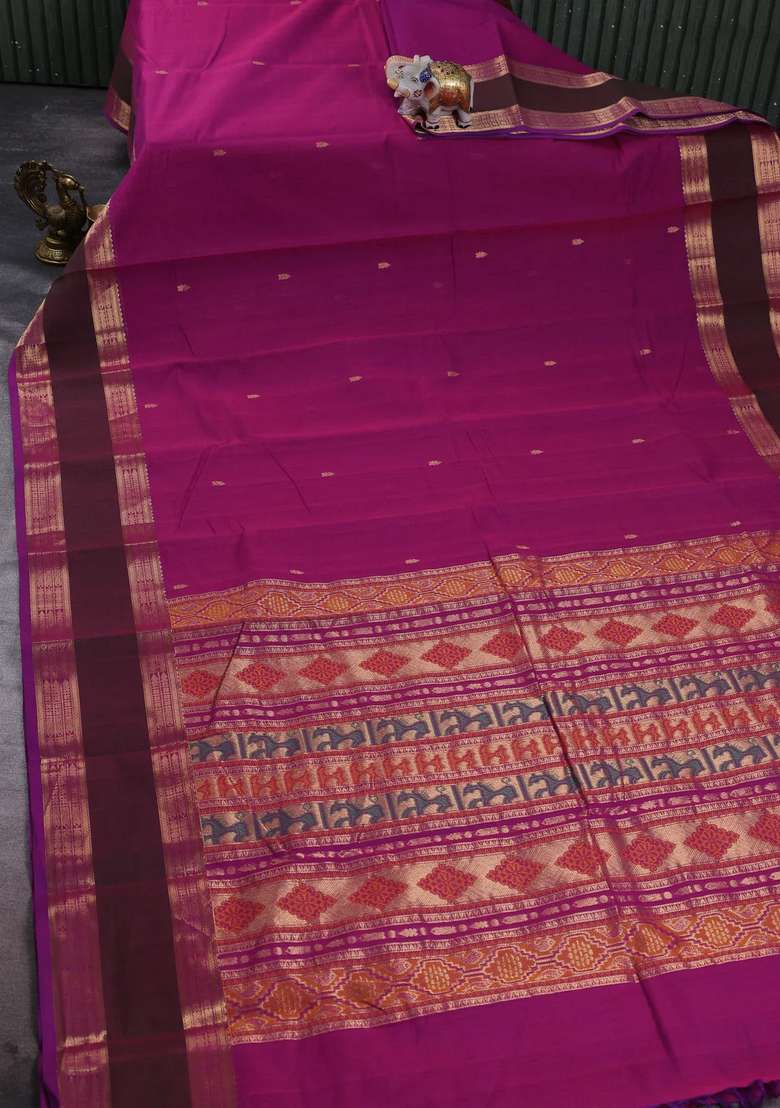 Kanchi Cotton Saree Purple Shade And Dual Shade Of Greenish Pink With Zari Woven Buttas And Rettapet Zari With Buttas And Brocade Design For Women - Indya