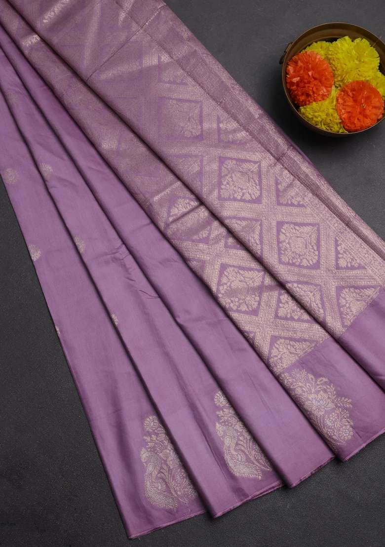 Semi Chanderi Silk Cotton Saree Pastel Purple With Allover Zari Woven Buttas And Zari Woven Butta Border With Buttas And Brocade Design For Women - Indya