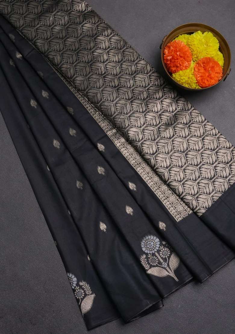 Semi Chanderi Silk Cotton Saree Black With Allover Zari Woven Buttas And Zari Woven Butta Border With Buttas And Brocade Design For Women - Indya