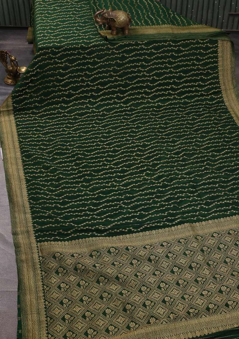 Banarasi Semi Crepe Saree Green With Allover Geometric Weaves And Woven Border With Traditional Woven Design For Women - Indya