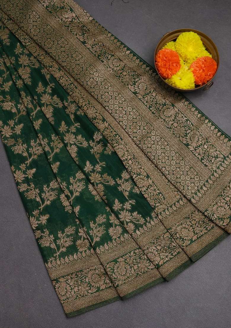 Banarasi Semi Crepe Saree Green With Allover Thread Zari Weaves And Woven Border With Traditional Woven Design For Women - Indya