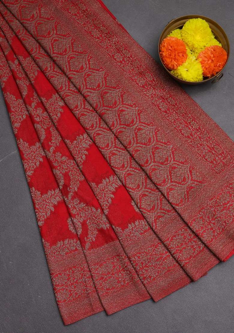 Banarasi Semi Crepe Saree Red With Allover Thread Zari Weaves And Woven Border With Traditional Woven Design For Women - Indya