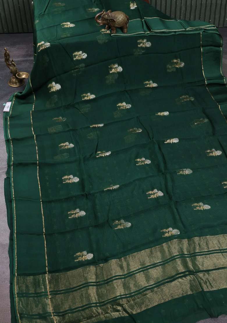 Art Kota Silk Saree Green With Silver Zari Woven Floral Buttas And Rettapet Zari Woven Border With Buttas And Brocade Design For Women - Indya