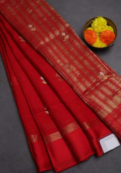 Art Kota Silk Saree Red With Silver Zari Woven Buttas And Zari Woven Simple Border With Buttas And Brocade Design For Women