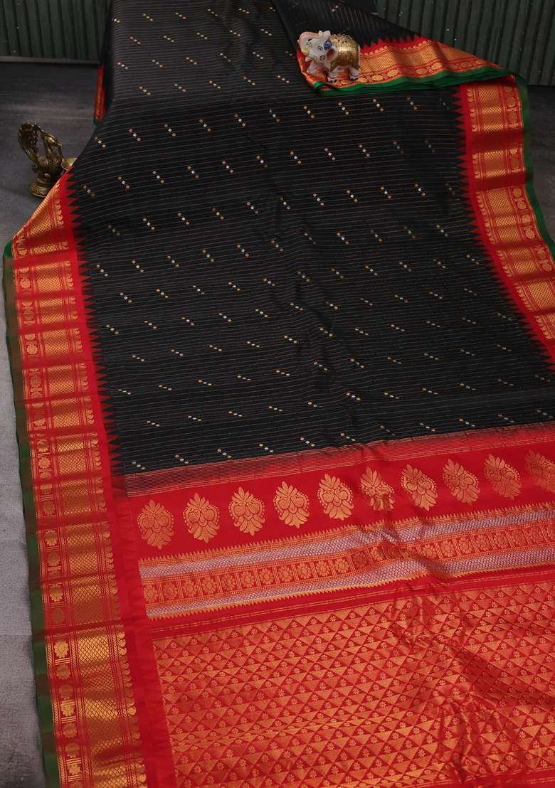Black Red Gadwal Silk Saree With Traditional Woven Design For Women - Indya