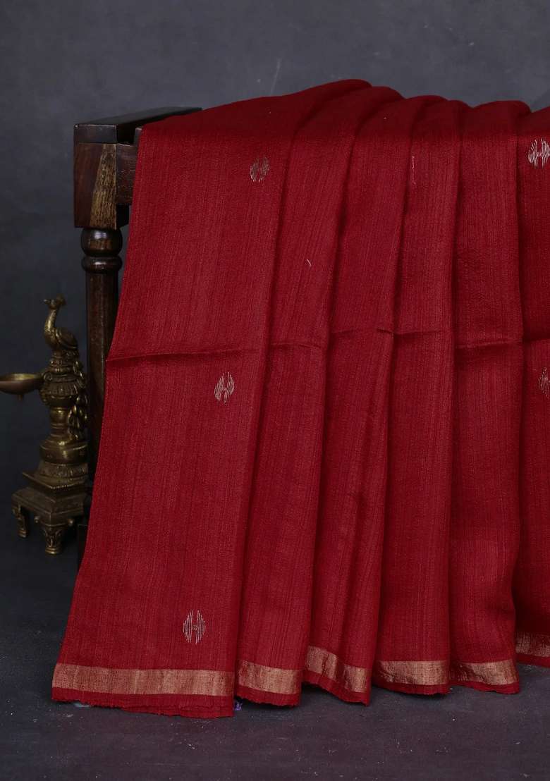 Red Matka Tussar Silk Buttas Saree With Buttas And Brocade Design For Women - Indya