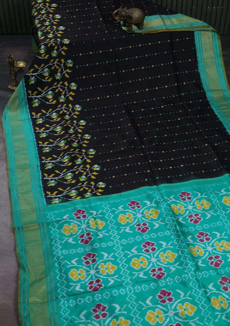 Black Teal Green Pochampally Silk Saree With Traditional Woven Design For Women - Indya