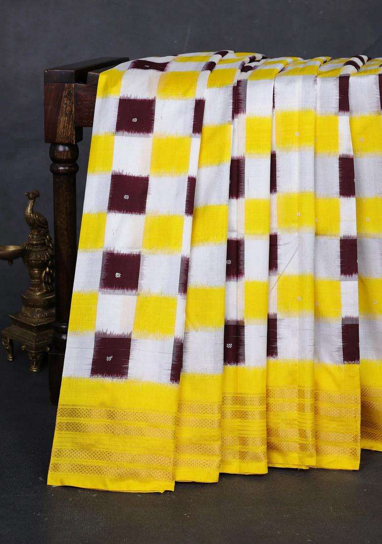 Multi Colour Yellow Pochampally Silk Saree With Traditional Woven Design For Women - Indya
