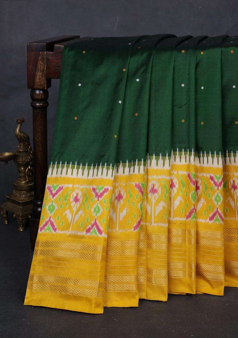Bottle Green Yellow Pochampally Silk Saree With Traditional Woven Design For Women - Indya