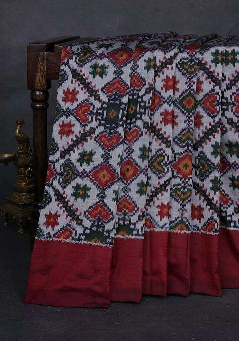 Grey Maroon Pochampally Silk Saree With Traditional Woven Design For Women