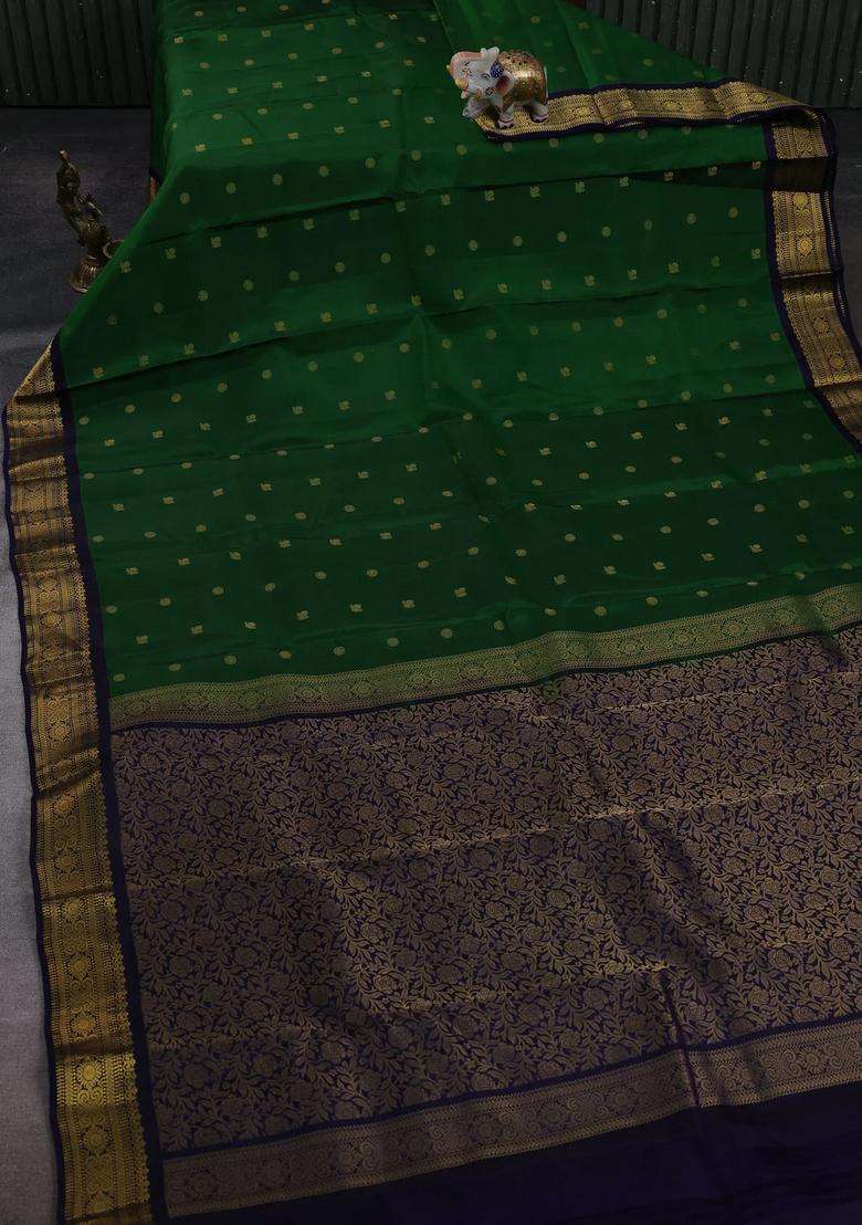 Green Navy Blue Kanchipuram Silk Buttas Saree With Buttas And Brocade Design For Women - Indya
