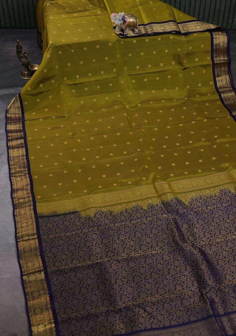 Mehendi Green Navy Blue Kanchipuram Silk Buttas Saree With Buttas And Brocade Design For Women - Indya