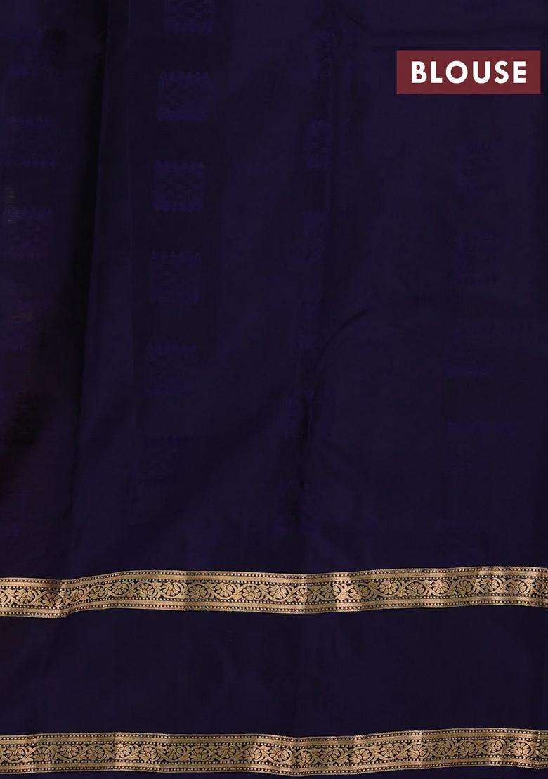 Maroon Navy Blue Kanchipuram Silk Weaves Saree With Traditional Woven Design For Women - Indya