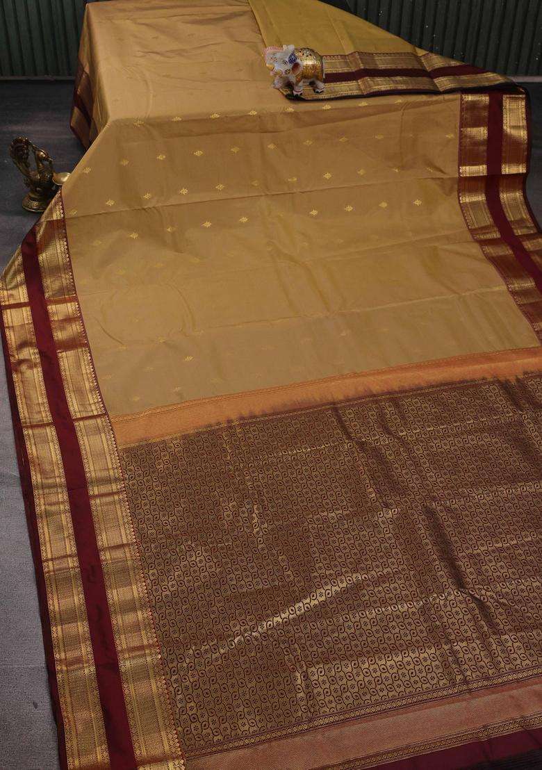 Beige Maroon Bangalori Silk Buttas Saree With Buttas And Brocade Design For Women - Indya