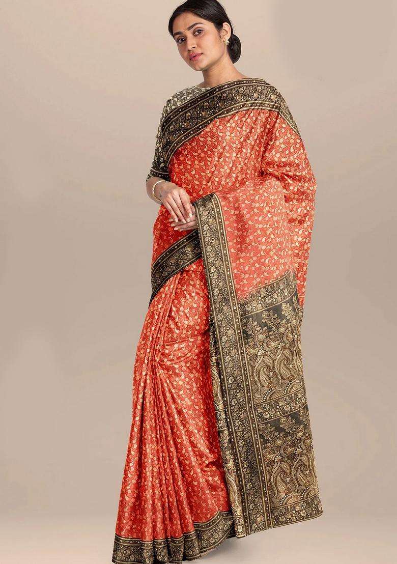 Carrot Red Color Pure Banarasi Tanchoi Silk Saree With Contrast Border And Pallu With Traditional Woven Design For Women - Indya